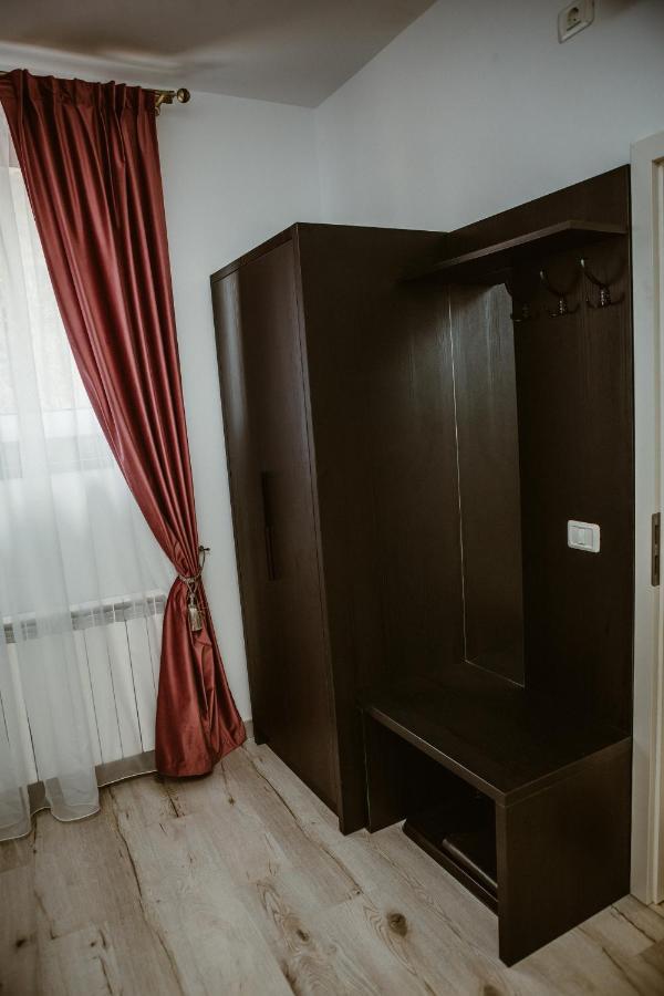 Apartament Arini White House Sybin Zewnętrze zdjęcie