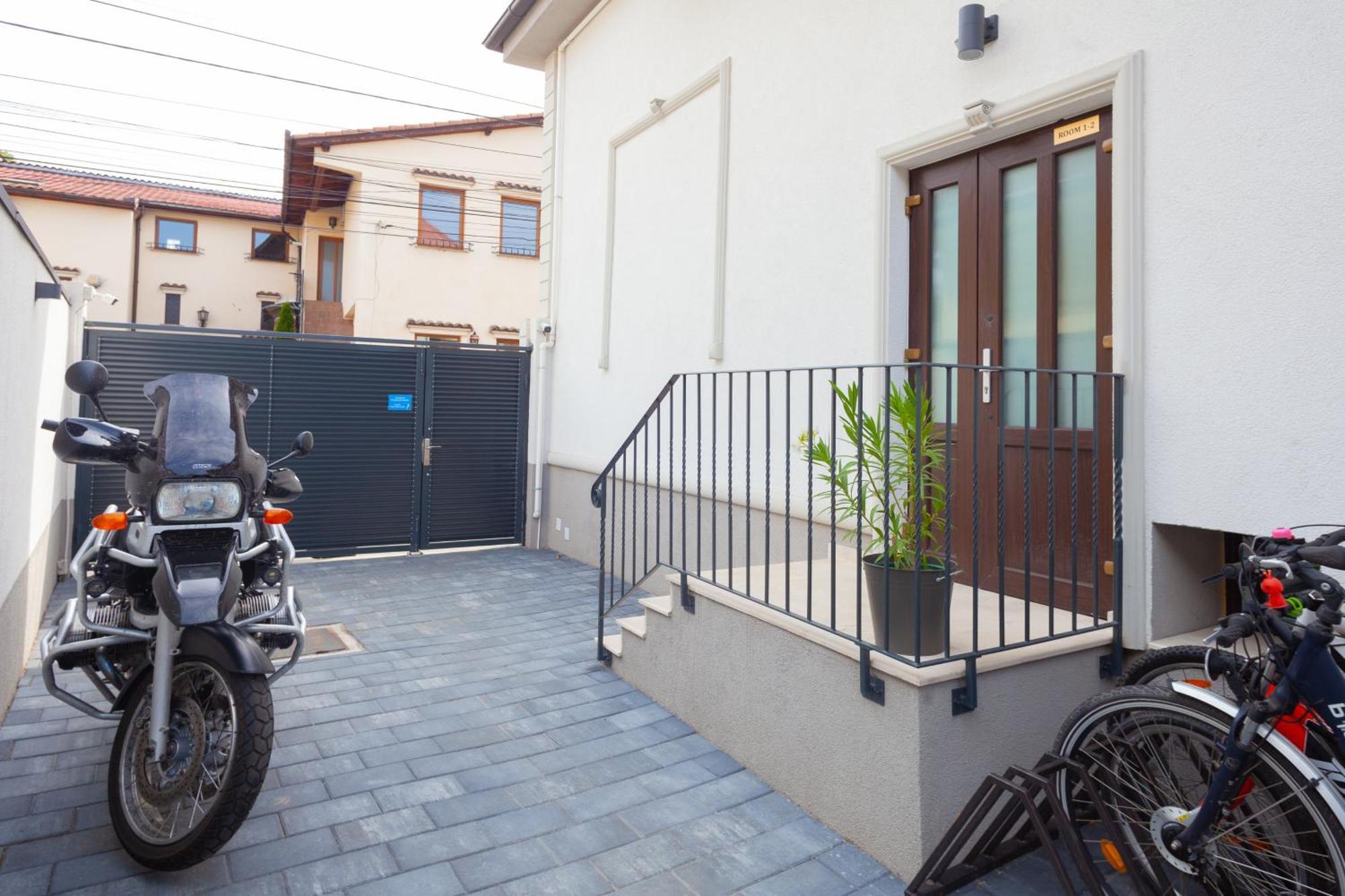 Apartament Arini White House Sybin Zewnętrze zdjęcie